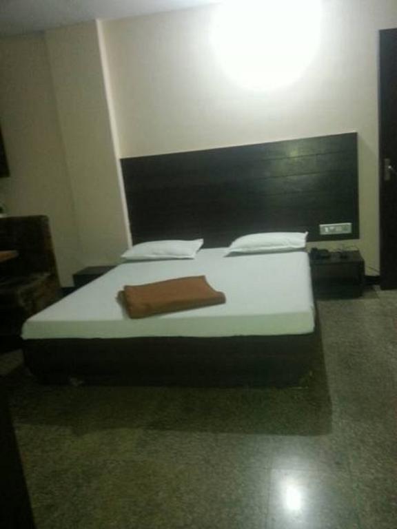 Hotel Jalaja Heritage Thane Quarto foto